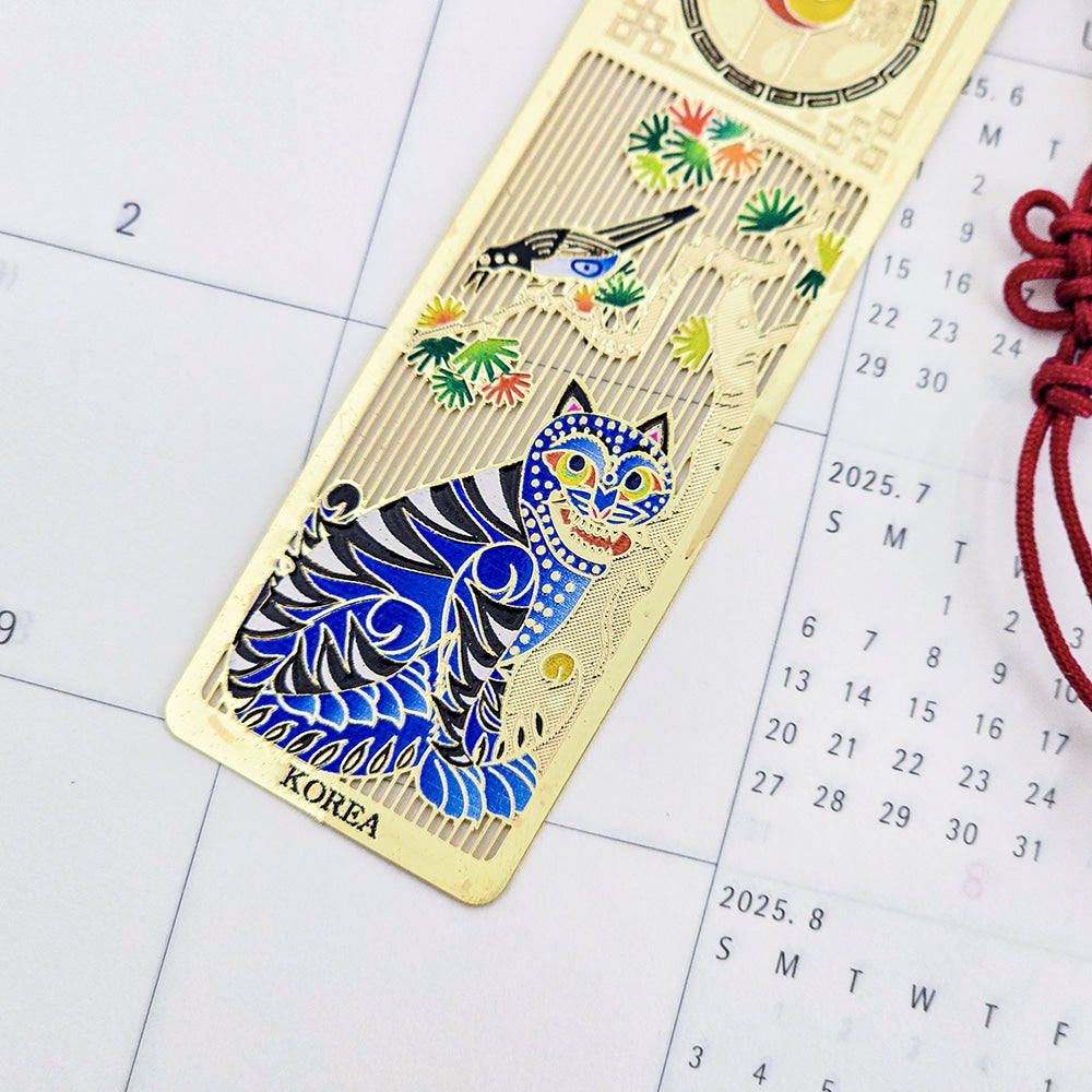 "K-pop Demon Hunters Duffy Tiger Magpie metal bookmark - Korean traditional Hojak-do folk art design"