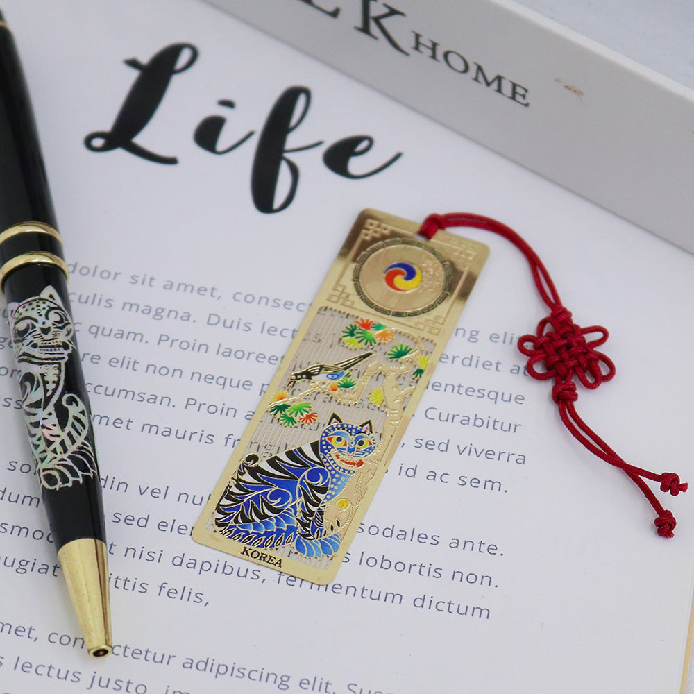 "K-pop Demon Hunters Duffy Tiger Magpie metal bookmark - Korean traditional Hojak-do folk art design"